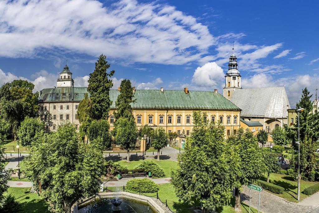 Zamek Miedzylesie Hotel Buitenkant foto